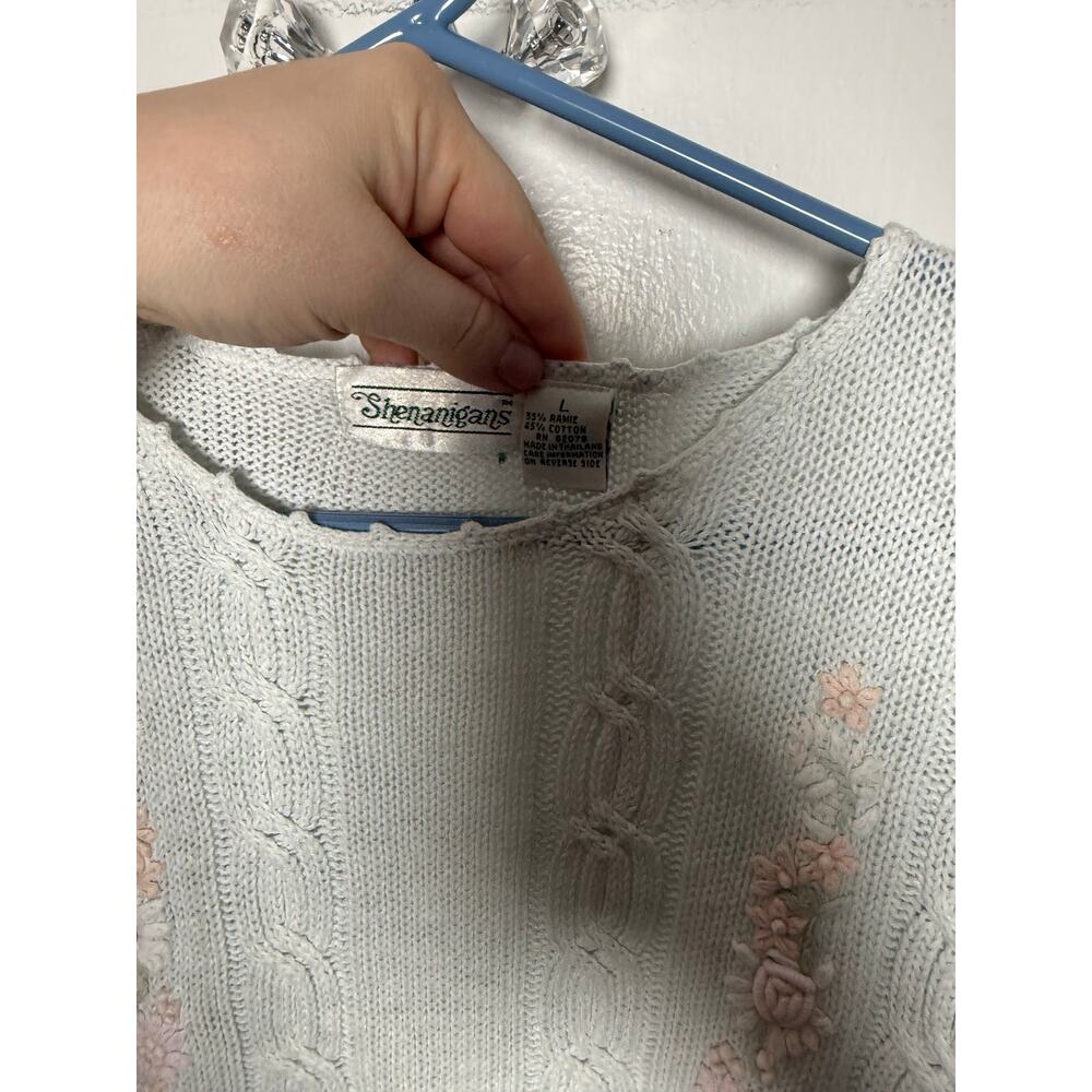 VTG Shenanigans White Short Sleeve Cable Knit Girly Rosette Coquette Sweater L - Picture 5 of 6
